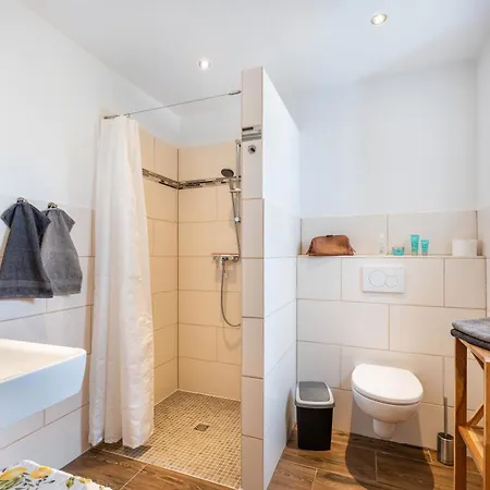 Haus Marschblick بيت للعطل *